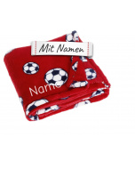 Playshoes Fleece-Decke mit Namen bestickt – Fußball Kuscheldecke in Rot, 75 x 100 cm