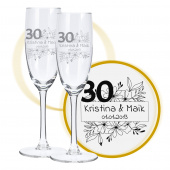 Sektglas mit Gravur zum 30. Hochzeitstag, Blumenkuss