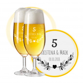 LEONARDO Leonardo Biergläser mit Gravur zum 5. Hochzeitstag, Pils Biertulpe, Blumenherz